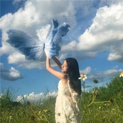 他的摩托，她的岛